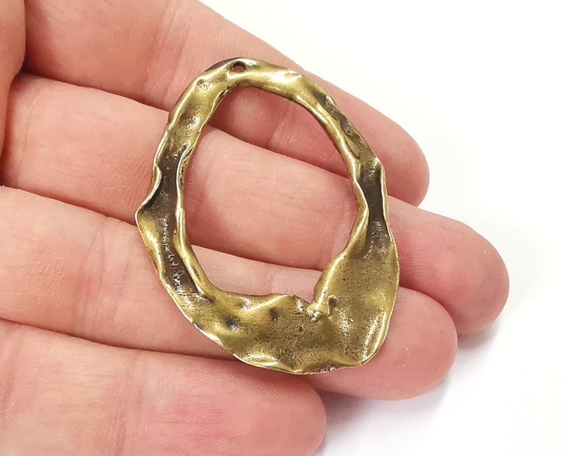 2 Organic shape charms Antique bronze plated charms (53x38mm) G25222