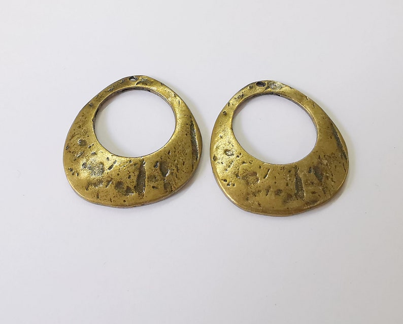 2 Ethnic charms Antique bronze plated charms (39x35mm) G25290