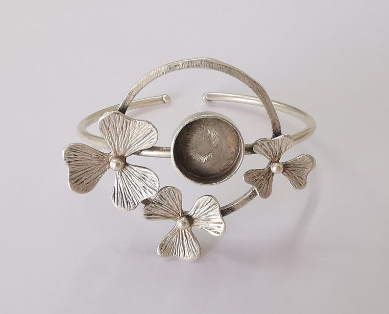 Flowers bracelet brass cuff blank bezel Glass cabochon base Adjustable Antique Silver plated (14mm ) G25560