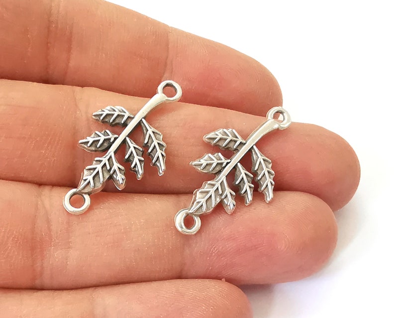 10 Branch leaf charms connector Antique silver plated charms (31x16mm) G25303