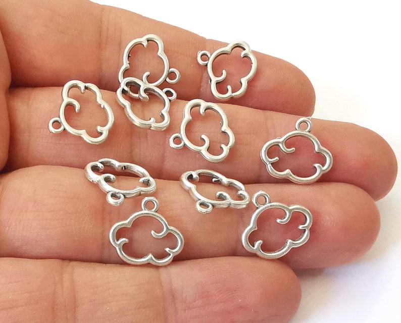 10 Cloud charms Antique silver plated charms (14x13mm) G25329