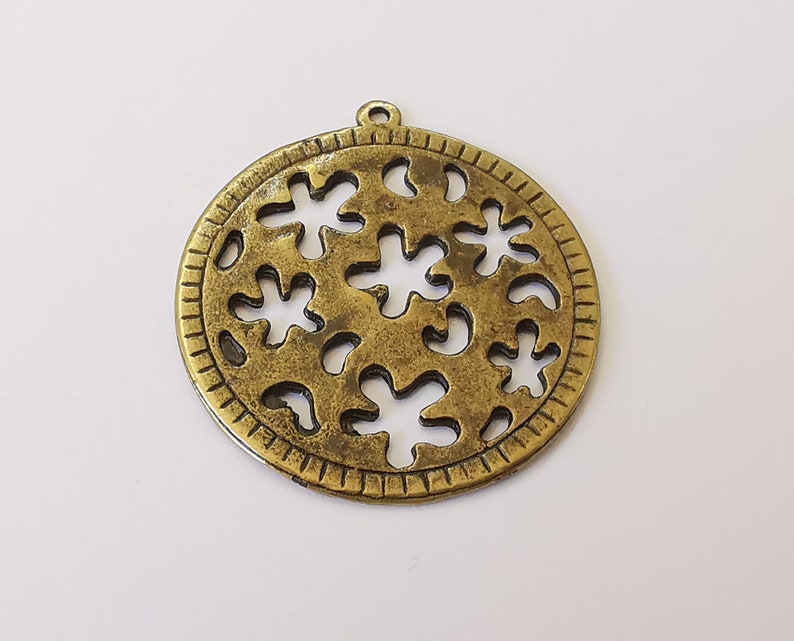 2 Flower round charm Antique bronze plated charms (43x40mm) G25340