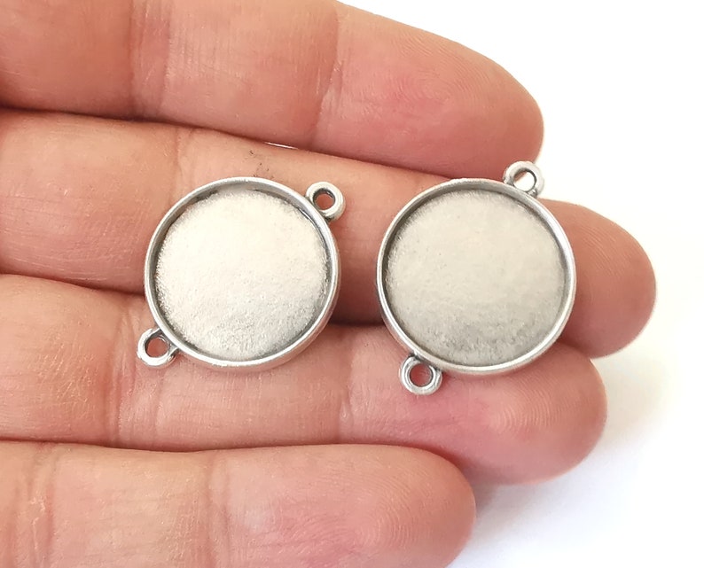 4 Round connector pendant blank bezel base setting inlay Resin Mountings Antique Silver Plated (20 mm blank) G25355