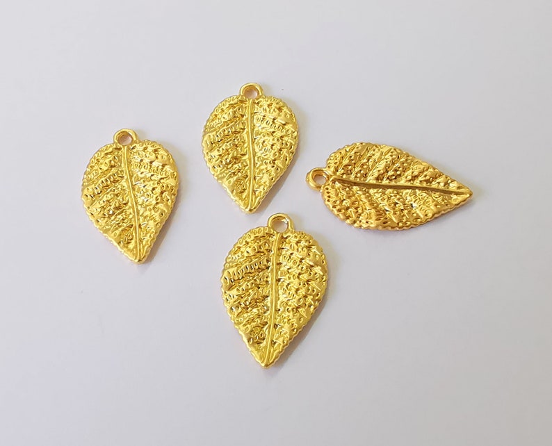 4 Leaf charms Gold plated charms (24x15mm) G25356