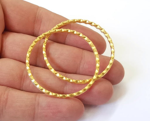 2 Hammered circle Gold plated findings (44mm) G25358
