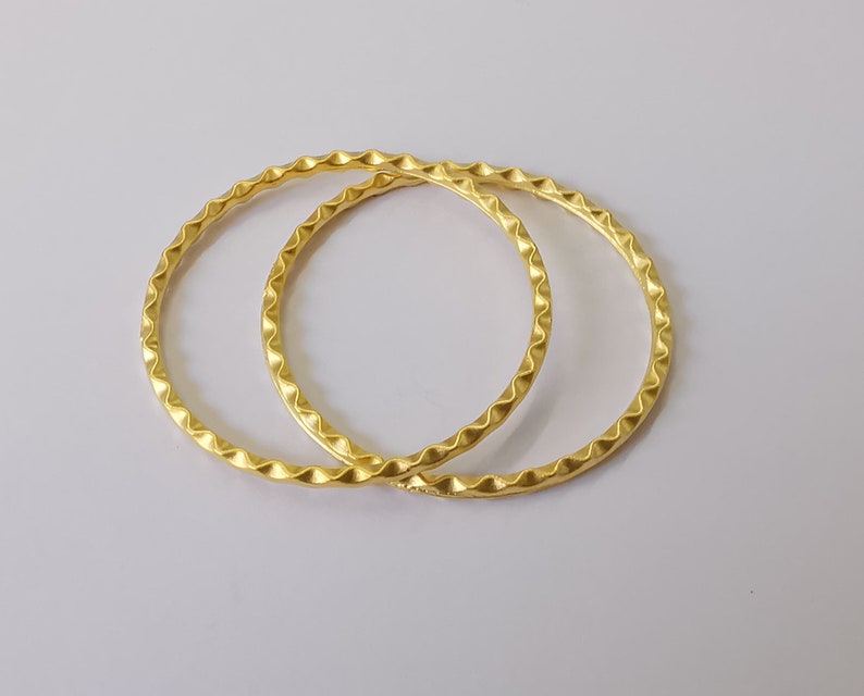 2 Hammered circle Gold plated findings (44mm) G25358