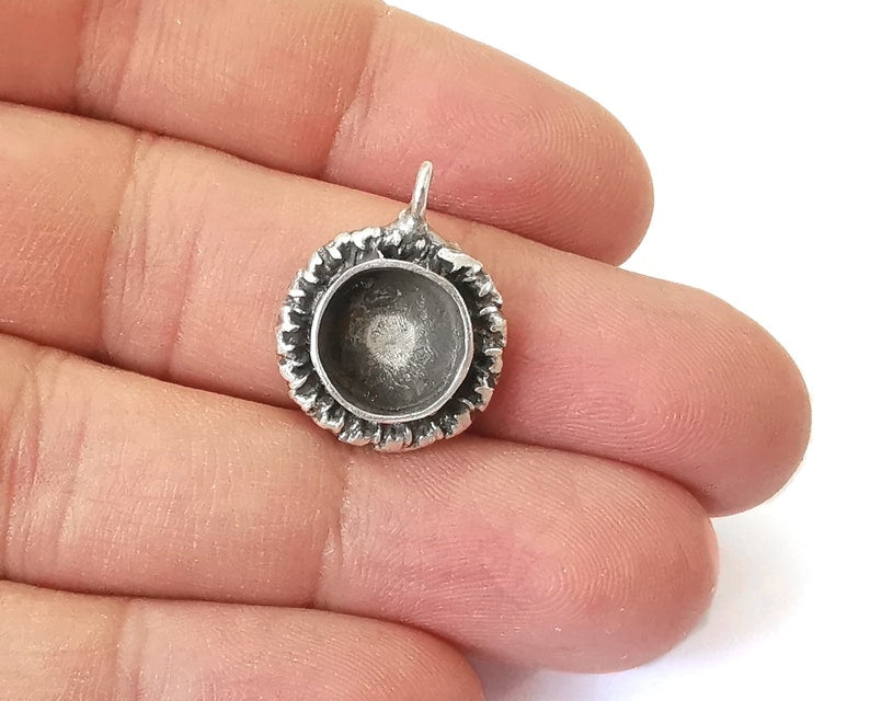 Silver pendant blank cabochon bezel Mosaic base inlay blank resin Antique Silver Plated Brass ( 10mm bezel) G25367