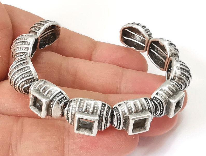 Ethnic Domes Stainless steel flexible wires bracelet cuff blank bezel base Adjustable antique silver plated brass (5x5mm ) G25376