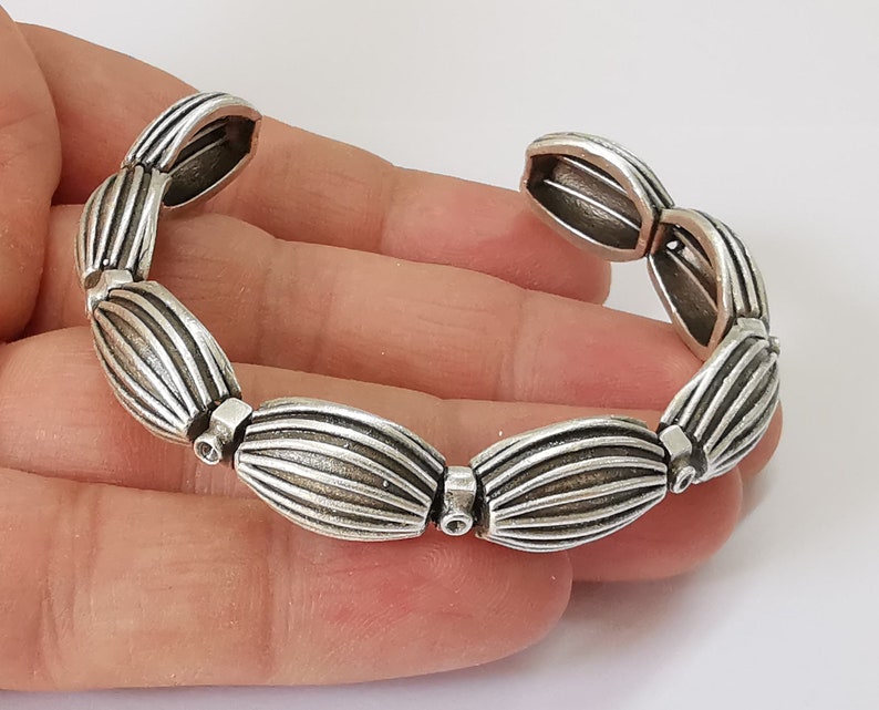 Ethnic Domes Stainless steel flexible wires bracelet cuff blank bezel base Adjustable antique silver plated brass (2 mm ) G25379