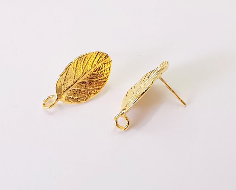 2 Veined lead earring stud base Shiny gold plated brass earring 1 pair (25x14mm) G25655