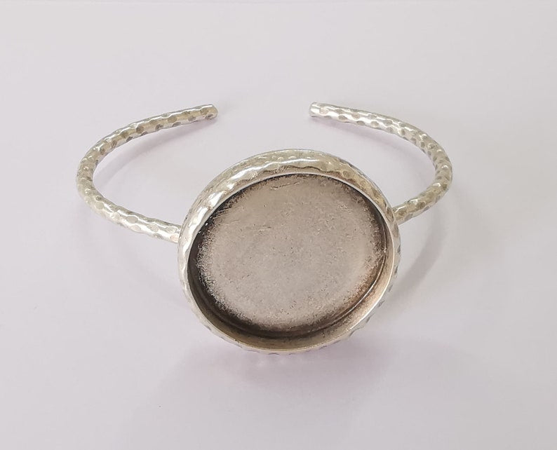 Bracelet blank cuff bezel resin cuff inlay glass cabochon base bezel Hammered Adjustable Antique silver plated bracelet (30mm ) G25681