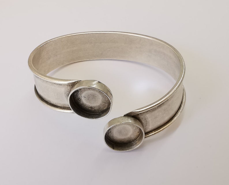 Band bracelet cuff blank bezel Glass cabochon base Adjustable antique silver plated brass (14mm ) G25427