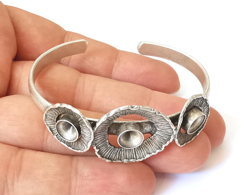 Silver bracelet brass cuff blank bezel Glass cabochon base Adjustable antique silver( 8 mm ) G25474