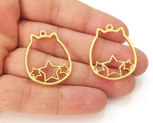 2 Cat stars charms Shiny gold plated charms (33x27mm) G25705