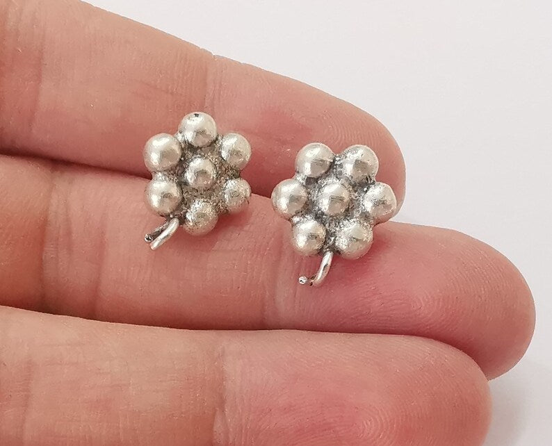 Flower daisy earring stud base Earring posts Antique silver plated brass Earring 1 pair (16x12mm) G25491