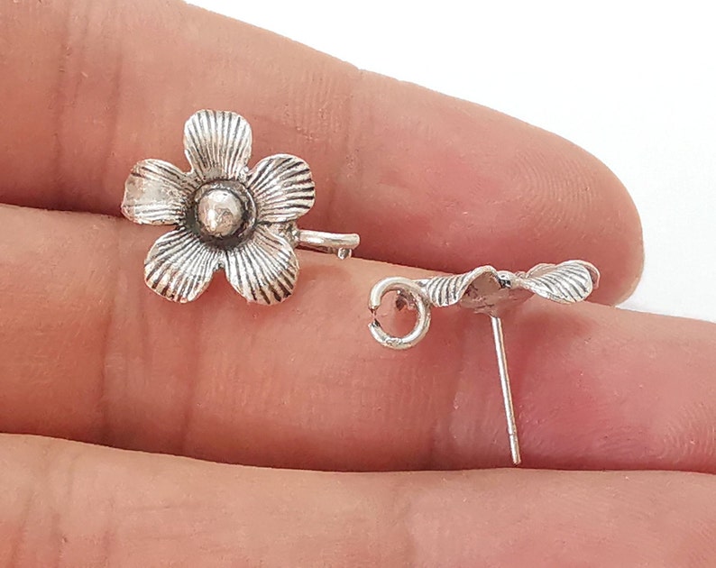 Flower earring stud base Earring posts Antique silver plated brass Earring 1 pair (18x16mm) G25494