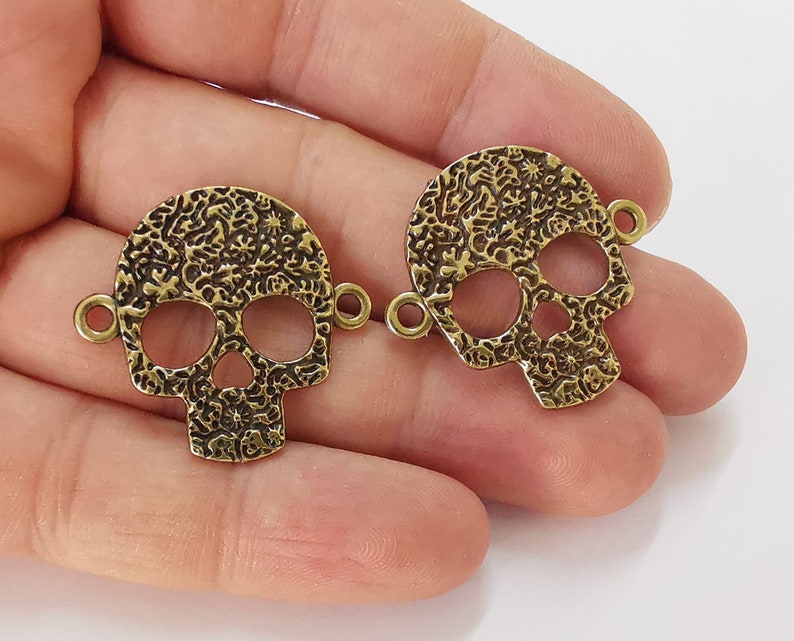 2 Skull charms connector Antique bronze plated charms (32x30mm) G25509