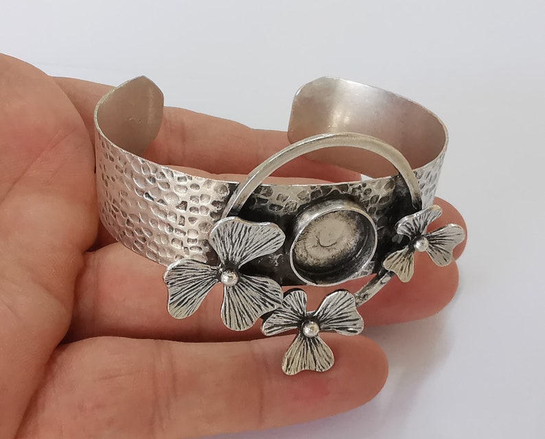 Flowers bracelet brass cuff blank bezel Glass cabochon base Adjustable antique silver( 15 mm ) G25511