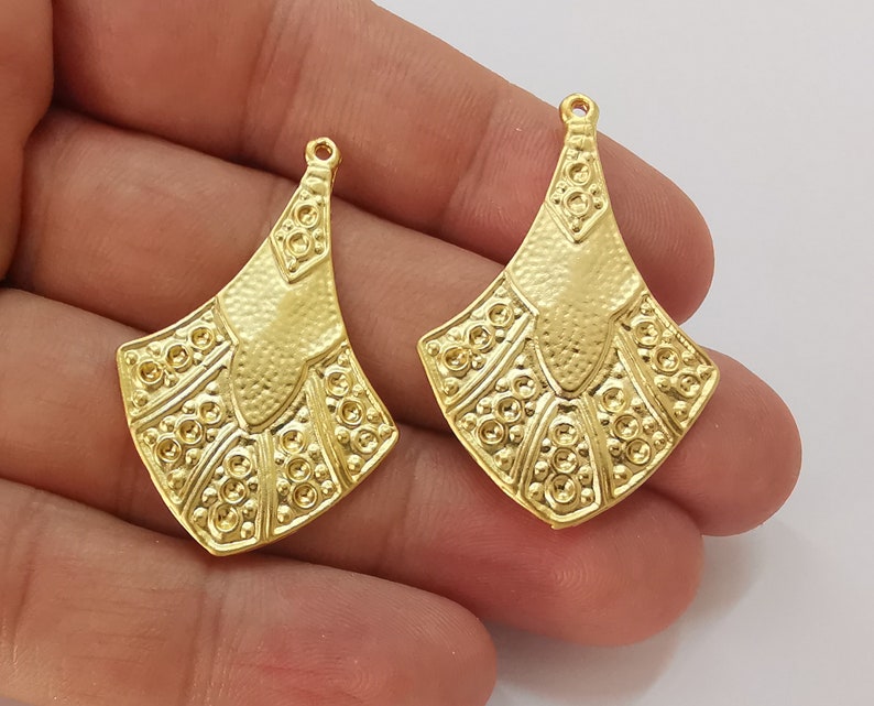 2 Chandelier charms Gold plated charms (42x27mm) G25722