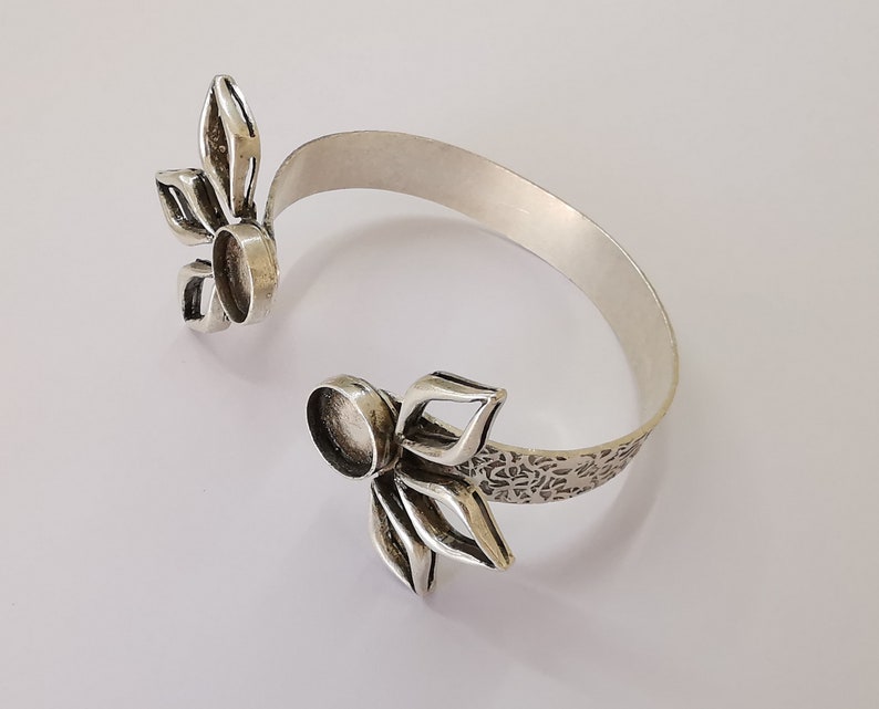 Leaves leaf bracelet brass cuff blank bezel Glass cabochon base Adjustable antique silver plated ( 12 mm ) G25512