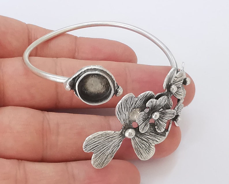 Flowers bracelet brass cuff blank bezel Glass cabochon base Adjustable Antique Silver plated (10mm ) G25534