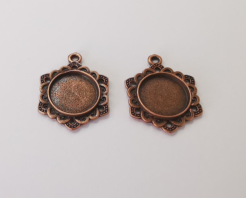 2 Flowers frame charms pendant blank bezel Antique copper plated pendant (30x23mm) (16mm Blank Size) G25546
