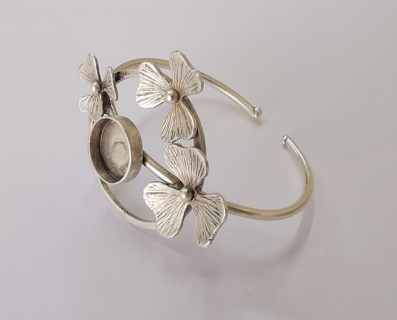 Flowers bracelet brass cuff blank bezel Glass cabochon base Adjustable Antique Silver plated (14mm ) G25560