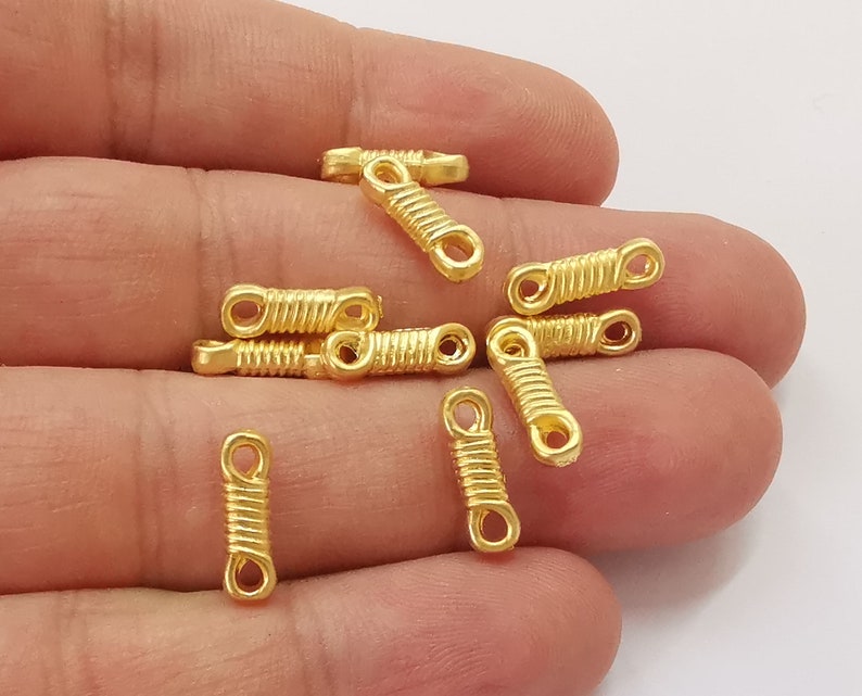 10 Coil knot charms connector Gold plated charms (14x4mm) G25766