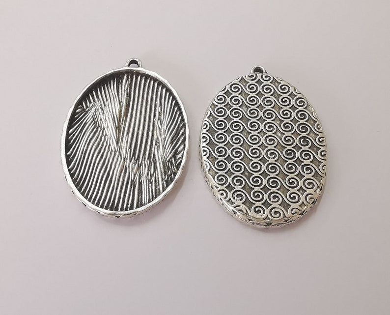 Swirl pendant blank bezel setting Antique silver plated pendant (46x32mm) (40x30mm Blank Size) G25601