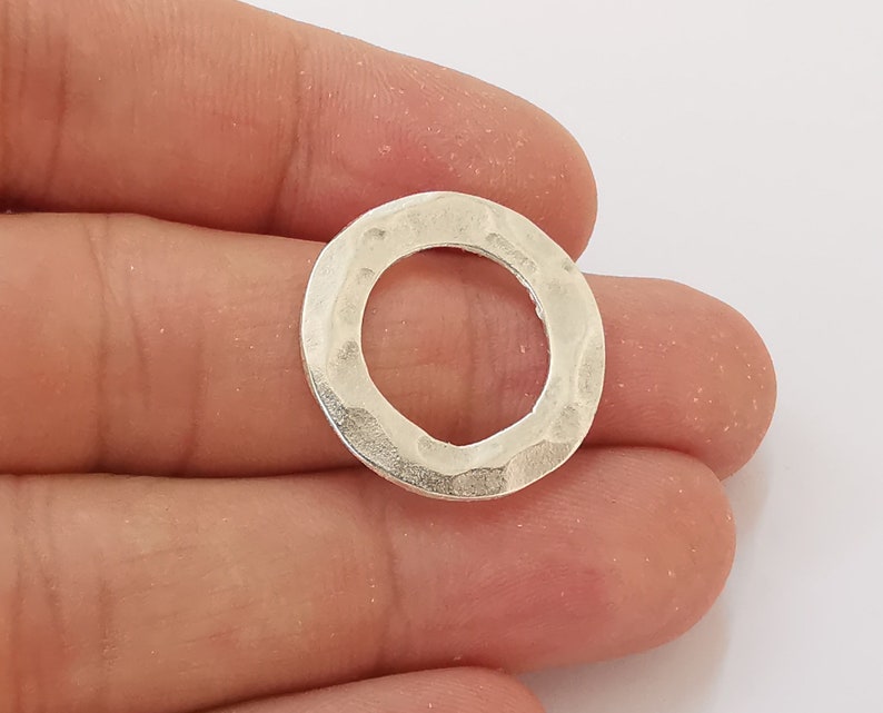 5 Silver hammered circle disc connector findings (Both side same) Antique Silver Plated Circle (24 mm) G25653