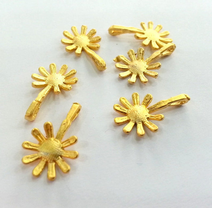 4 Gold Charms Sunflower Charms , Gold Plated Brass (18x12 mm) G25641