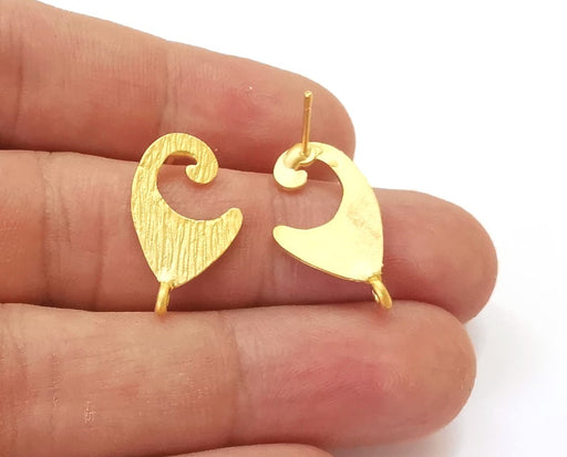 Brushed drop swirl earring stud base Gold plated brass earring 1 pair (23x13mm) G25649