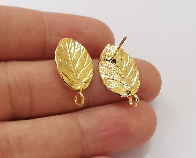 2 Veined lead earring stud base Shiny gold plated brass earring 1 pair (25x14mm) G25655