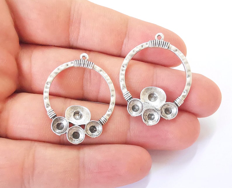 2 Hammered Circles Charm Antique Silver Plated Charms (36x28mm) G25808