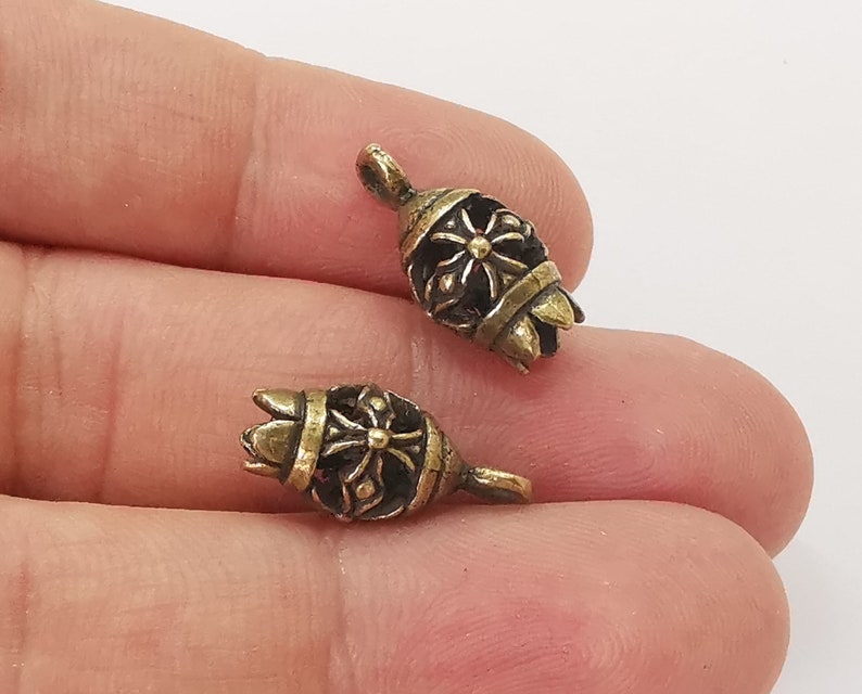 2 Flower charms Antique bronze plated charms brass (20x10mm) G25736