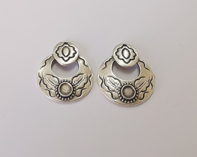 2 Silver flower leaf bezel charm blank base Antique silver plated 30x25mm (Blank Size 5mm) G28038