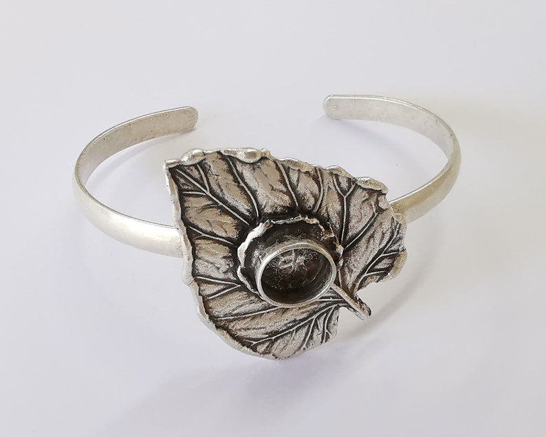 Leaf bracelet brass Cuff blank bezel Glass cabochon base Adjustable Antique silver plated brass (10mm blank) G25856