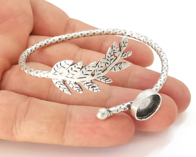 Branch leaves leaf bracelet Cuff blank bezel Glass cabochon base Adjustable Antique silver plated brass (12mm blank) G25898