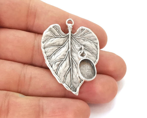 Leaf charm with oval dangle cup bezel blank Antique silver plated brass charm (45x33mm) G25919