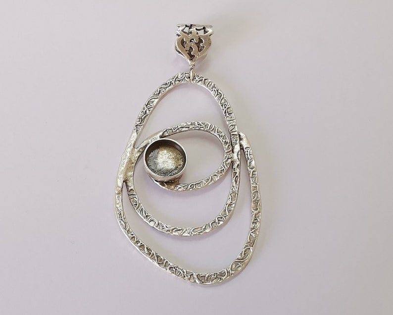 Eye Swirl Dangle Pendant Blank Resin Bezel Mosaic Mountings Cabochon setting Antique Silver Plated Brass (85x43mm)(14mm Bezel ) G25926