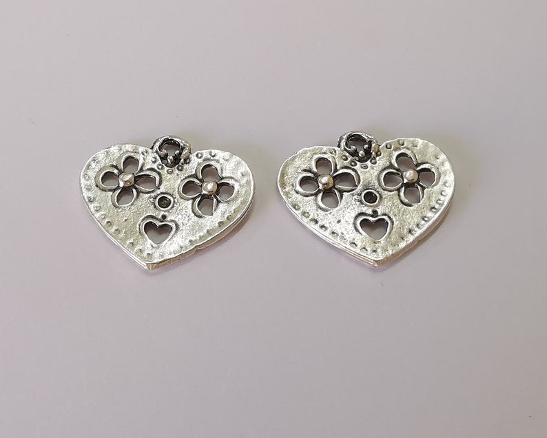 4 Flower heart charms Antique silver plated charms (28x25mm) G25930