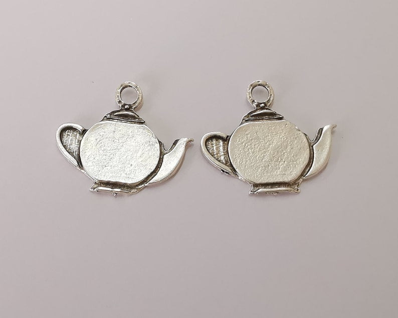 2 Teapot silver charms Antique silver plated charms (32x28mm) G27640