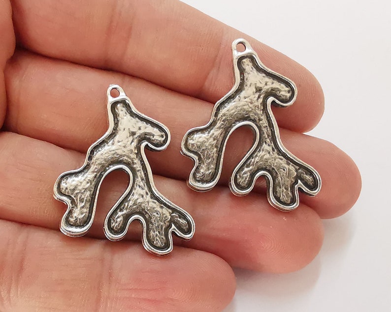 2 Coral silver charms Antique silver plated charms (38x29mm) G25949