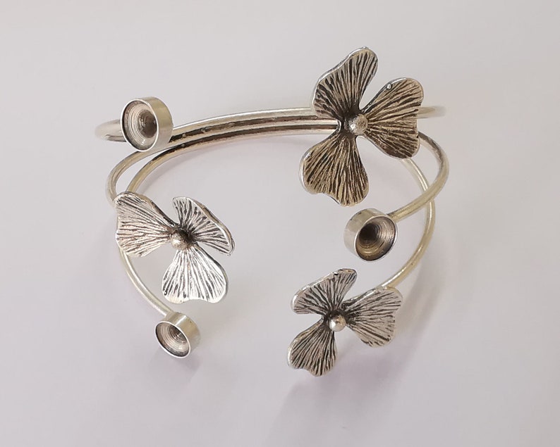 Flowers bracelet brass Cuff blank bezel Glass cabochon base Adjustable Antique silver plated brass (8mm blanks) G25955