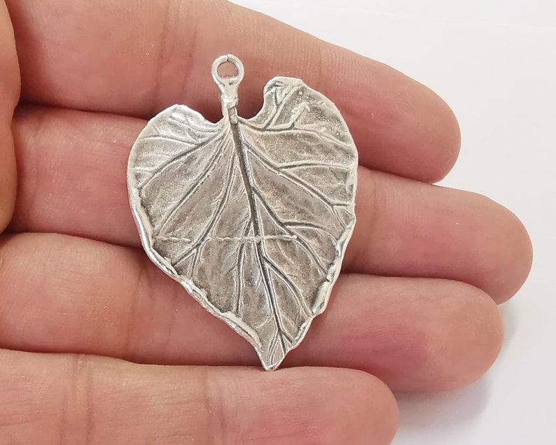 Leaf charm with cone round dangle cup bezel blank Antique silver plated brass charm (45x33mm) G25960