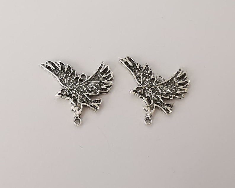 4 Bird charms (Double sided) Antique silver plated charms (29x26mm) G25994