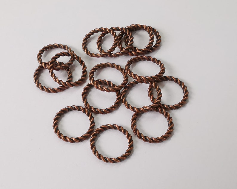 10 Twisted circle connector findings Antique copper plated findings (15 mm) G25999