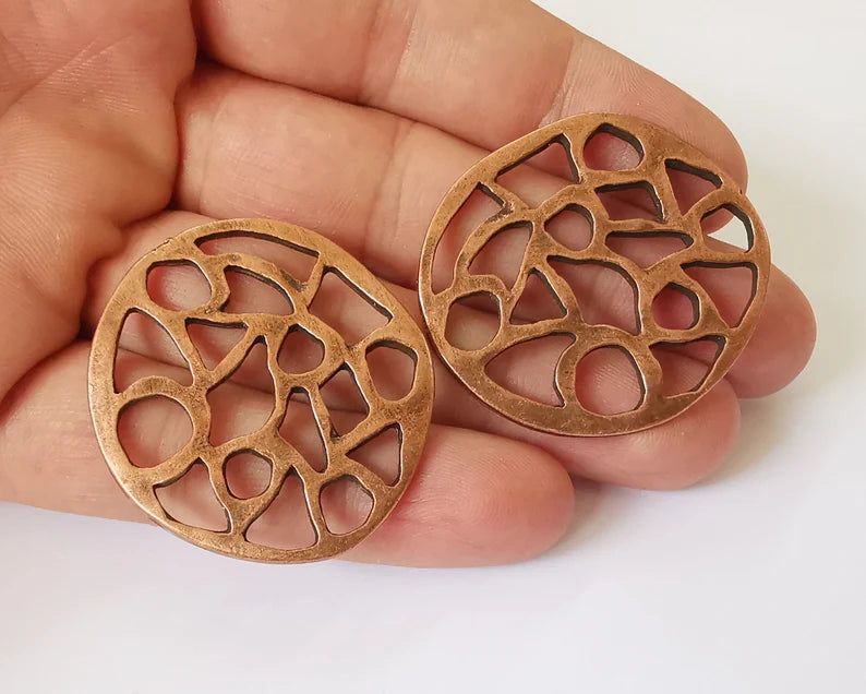 2 Round disc charms Antique copper plated charms (41mm) G26039