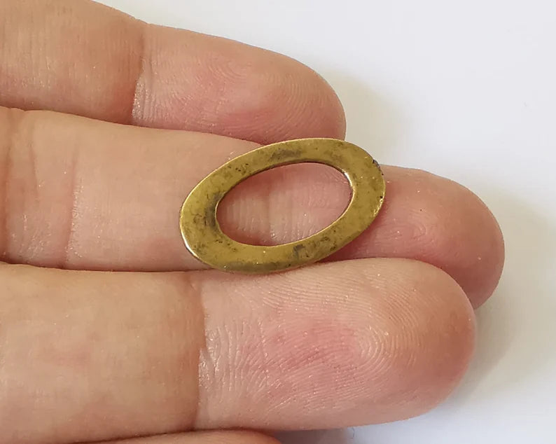 10 Oval connector charms Antique bronze plated findings (24x14mm) G26067