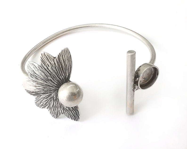 Flower Bracelet Brass Cuff Blank Bezel Glass Cabochon Base Adjustable Antique Silver Plated Brass (10mm ) G25844